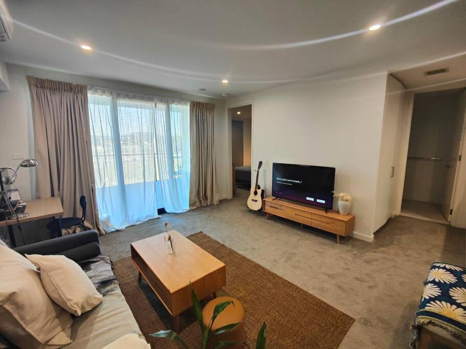 Lakeside Apartment, Walking Distance To Foreshore Kingston Kültér fotó